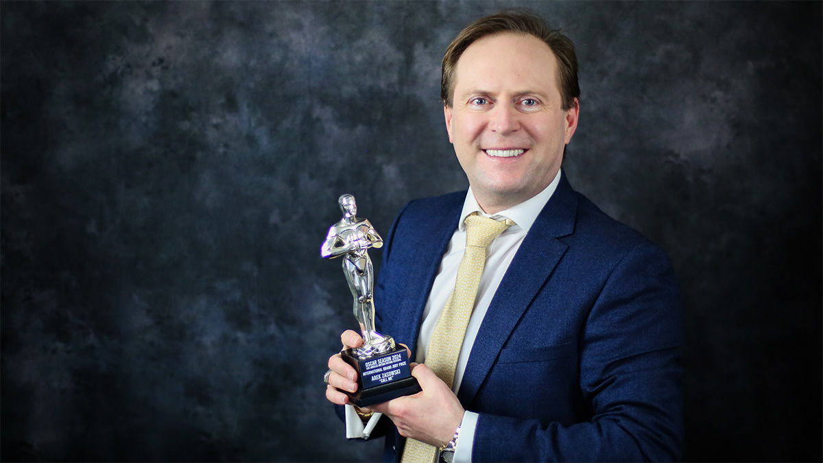 Arek Zasowski holding the Oscar Season Award 2024 International Grand Jury Prize for his film Call Me